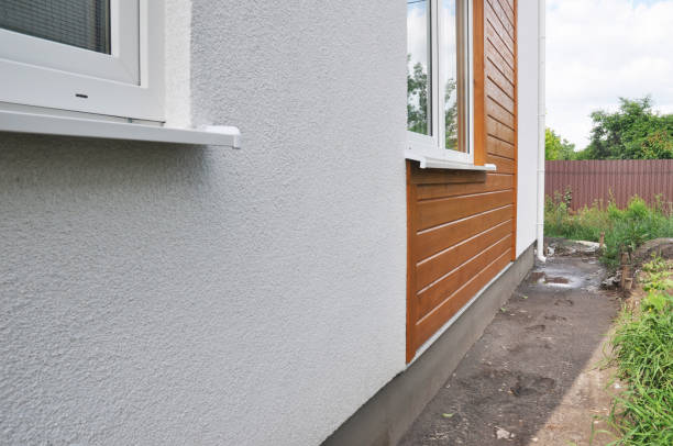 How To Choose The Right Materials for Your Siding Installation in 'Casa De Oro Mount Helix, CA